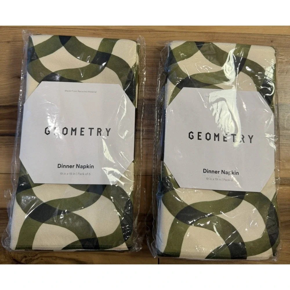 Geometry Dinner Napkins Set of 12 Green Geometric Print 19x19 Recycled NIP